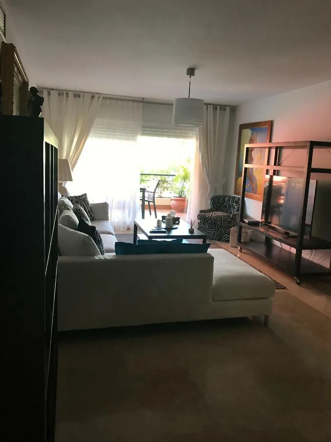 아파트 Apartament Guadalmina 마르베야