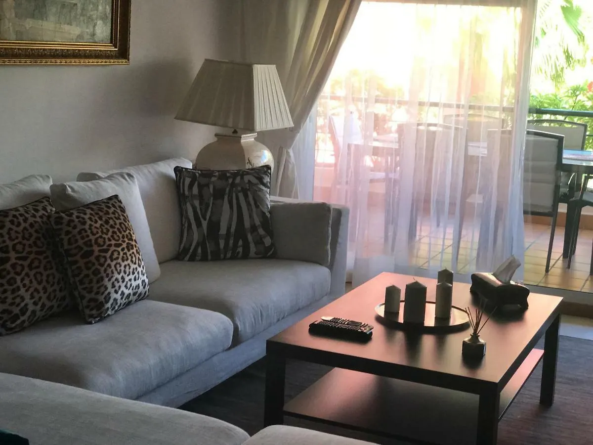Apartament Guadalmina 마르베야
